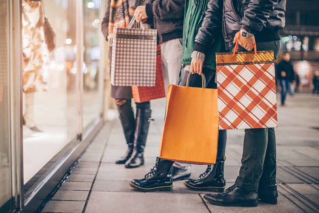 U.S. Retail Sales Grew 7.6% This Holiday Season