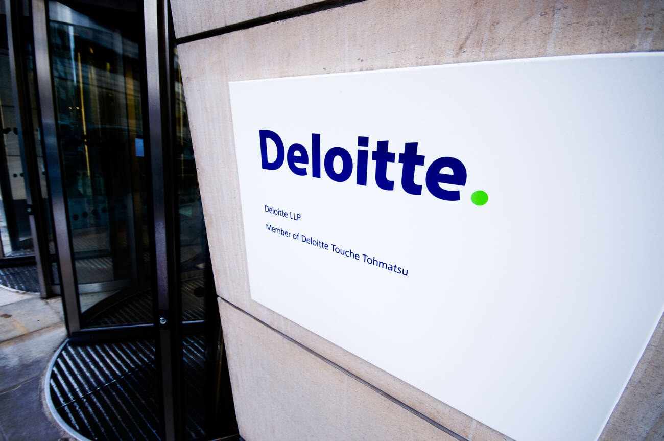 Deloitte U.K. Partners Paid Over £1 Million Despite Slowdown