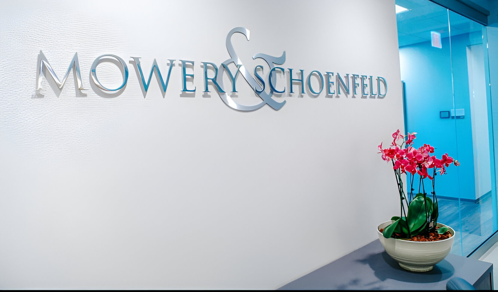 Mowery & Schoenfeld Merges in Chicago Firm Hochfelder & Weber