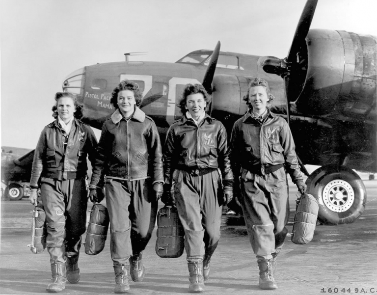 women-b17-pilots1