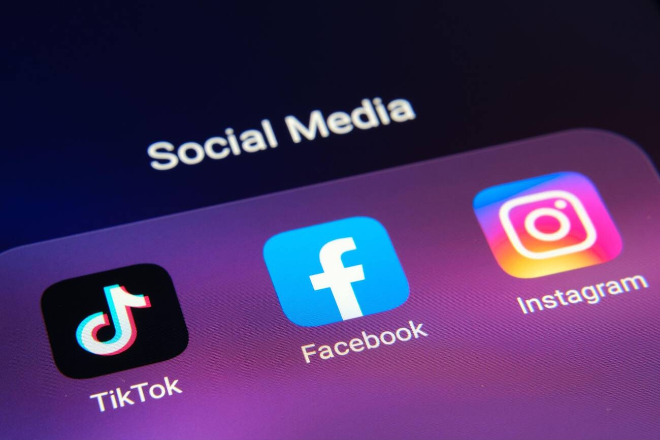 IRS Warns of ‘Wildly Inaccurate Tax Advice’ on Social Media